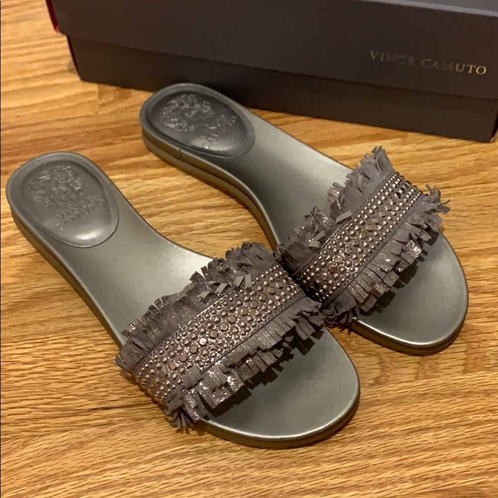 Vince Camuto slides